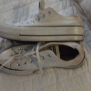 Converse Off-White Canvas Shoes Size 8